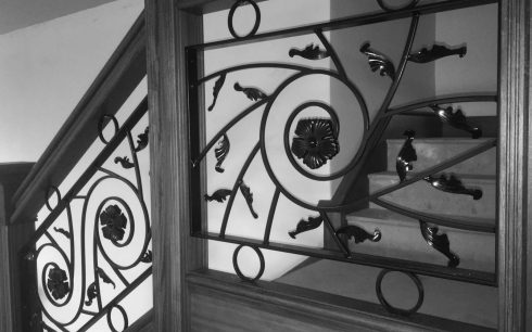 Decorative ironwork for stairway